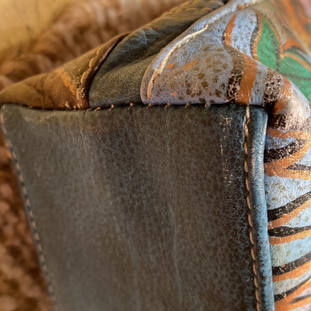 Hand-Painted Multicolor Leather Bag - Picture 4 of 16